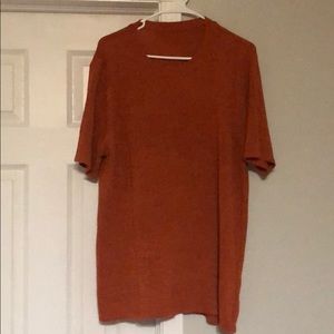 ❤️5 for $20❤️ Orange Flowy Blouse